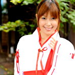 Second pic of Teen Yuuno Hoshi gets caught in the garden