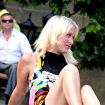 Third pic of Japanese upskirt and fishnet stockings girl