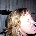 First pic of WifeBucket.com - Real submitted pics of amateur housewives from nextdoor!