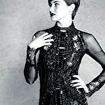 Second pic of Shailene Woodley sexy and topless but covered