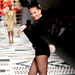 First pic of Pixie Lott at Fashion For Relief charity fashion show