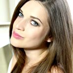 First pic of Babe Spreads In A Bathtub