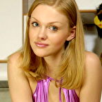 Third pic of www.katestar.com