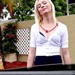 First pic of Maddy Rose &ndash; Stranded Teens