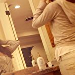 First pic of Ivy Snow: Adult Model and Cam Girl