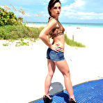 First pic of Vanessa Sixxx: Young good looking chick shows off - BabesAndStars.com