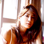 Third pic of Spring Light 1 @ AllGravure.com