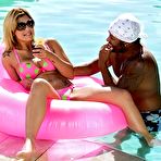 Second pic of Angel &raquo; East Babes