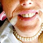 Third pic of Cum On Wives - Real submitted pics of amateur housewives getting cumshots!