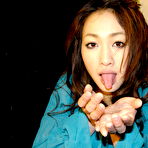 Second pic of Yu Yamashita suck cock on a deserted roof top | JapanHDV