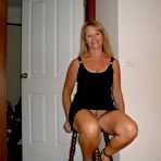 Third pic of Cum On Wives - Real submitted pics of amateur housewives getting cumshots!