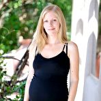 First pic of Laya Leighton: Laya Leighton is even nastier... - BabesAndStars.com