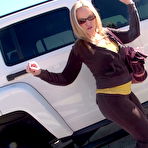 First pic of Dee Siren ~ The HOTWIFE You Wish You Had!