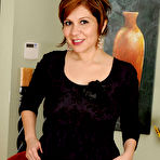 First pic of Mature Pictures Featuring 33 Year Old Veronica Devil From AllOver30