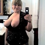 First pic of Bbw and chubby gfs posing for pics
