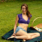 Third pic of Shaved Pussy Pics of malena-morgan-05-large-corncob-inside-pussy-picnic by ALS Scan | 15 Clit Closeups