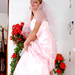 Second pic of SecretaryPantyhose :: Alice&Mike office pantyhose accident