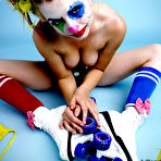 Third pic of eFukt.com | I No Longer Hate Clowns
