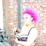 Fourth pic of Roxy Flashing