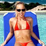 First pic of Deepest fisting session in the pool from licentious Brea Bennett and her best gf