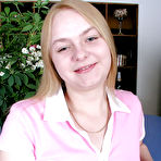 Third pic of Bethany @ Karup's Inside