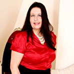 First pic of Big breasted British housewife showing off her goods