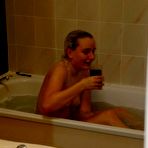 Third pic of Chaos Bathtime