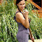 Fourth pic of Shaved Pussy Pics of viktoria-sweet-03-farmers-daughter by ALS Scan | 15 Clit Closeups