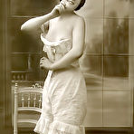 Second pic of Vintage Cuties - vintage historic hardcore antique sex retro erotica