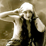 Second pic of Vintage Cuties - vintage historic hardcore antique sex retro erotica