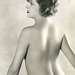 Second pic of Vintage Cuties - vintage historic hardcore antique sex retro erotica