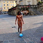 First pic of Nude in Public - Public Nudity - Naked In Public - Outdoor - Exhibtionism - Flashing - NIP-Activity.com
