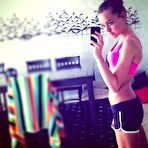 Second pic of Pictures of a sexy bikini teen posing with her friends