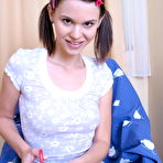First pic of Free Pictures ::: Cutegirlfeet.com