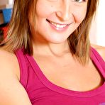 First pic of Liz Honey: Liz Honey takes her little... - BabesAndStars.com