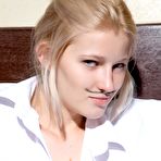 First pic of Naked blonde babe Mila I pretends to be shaving on camera and does it really hotly