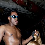 Third pic of Stunning Slave