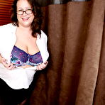 Second pic of Chubby British mature woman playing with herself