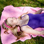 Fourth pic of Stacie Jaxx Park Days Zishy Zishy - Bunny Lust