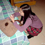 First pic of Free chinese schoolgirl  xxx pics gallery