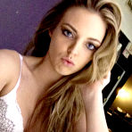 Second pic of Stephanie Amateur Newcomer - Bunny Lust