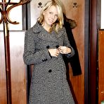 Second pic of Public Place Pussy