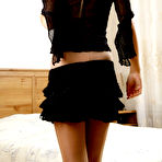 First pic of ePantyhoseLand :: Vanessa skittish pantyhose flasher