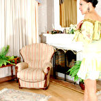 First pic of BackdoorLesbians :: Sophia&Laura anal lesbian sex