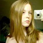 Second pic of Selfie from busty amateur teen GF - Home Porn Bay