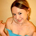 Second pic of Lovable Kitty - pretty petite cutie!