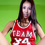 First pic of Gorgeous Paula Shy loves to work out. Watch how hot she looks in the gym!