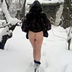 Fourth pic of Amateur wife love posing nude - Home Porn Bay