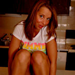 First pic of HOT TEEN CAITLYNN! | CUTE TOPLESS TEEN!