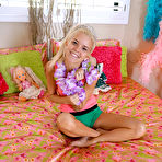 First pic of Teen Fidelity 